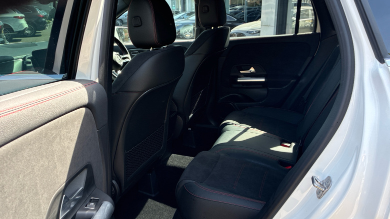 Mercedes-Benz GLA 220d 4Matic AMG Line Executive 5dr Auto Diesel Hatchback